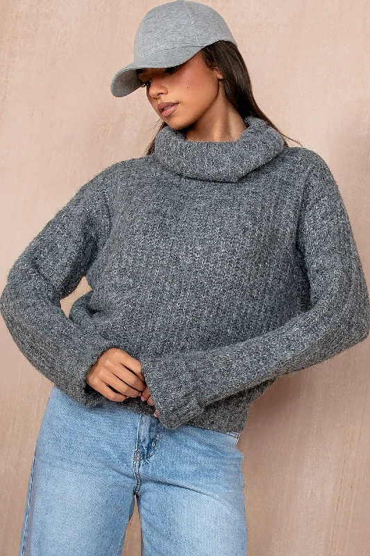 Dina Grey Chunky Knit JumperKnitted Fitted