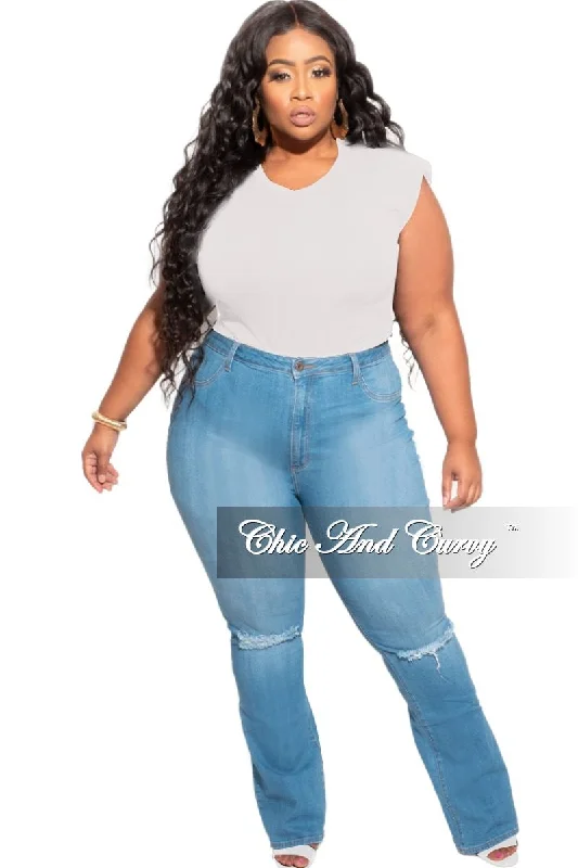 Women's thin topsFinal Sale Plus Size Sleeveless Top with Shoulder Pads in Off White