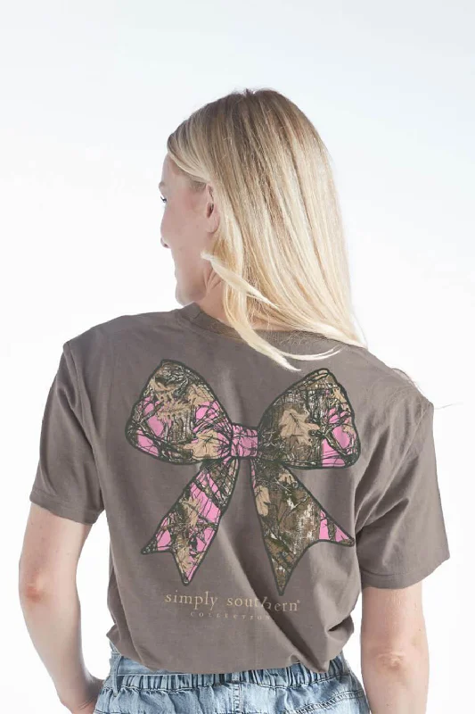 Simply Southern Camo Bow T-Shirt for Women in Desert Heather | SS-CAMOBOW-DESERTHTHRStreetwear T-Shirts