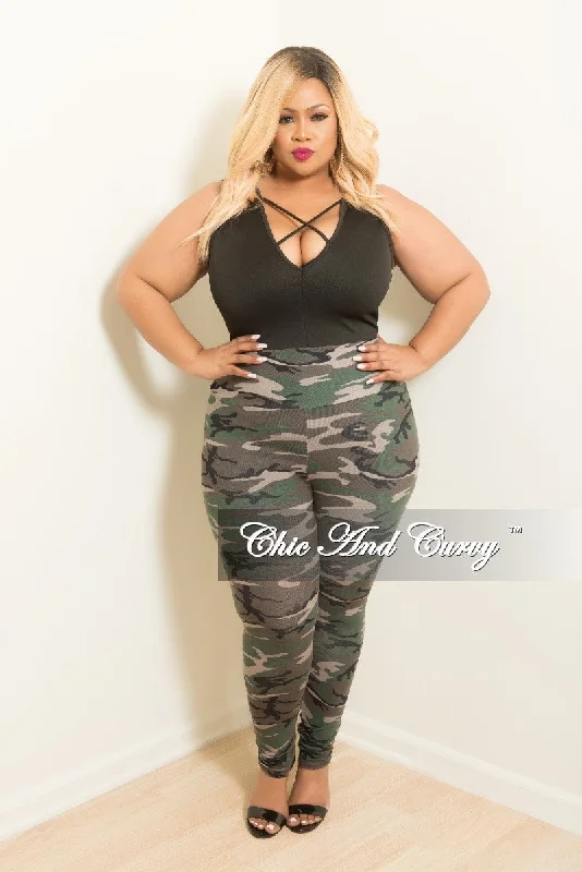 Large women's zipper topsFinal Sale Plus Size Leggings in Camouflage Print